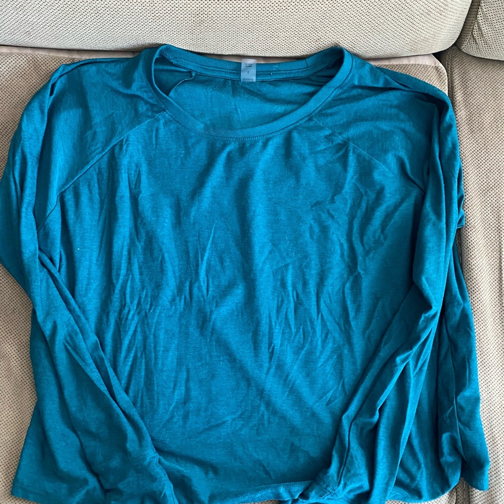 Beyond Yoga teal long sleeve top
